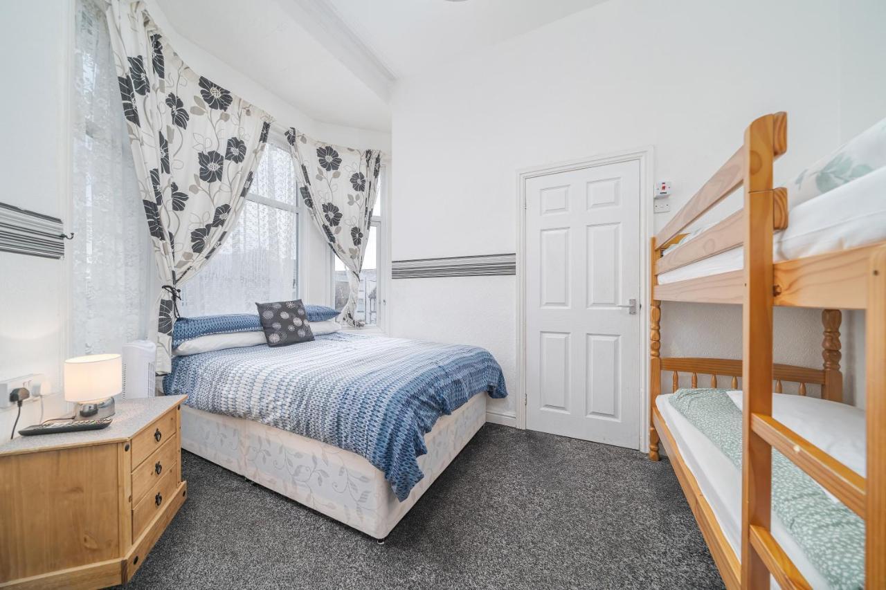 Deneside Guest House Blackpool Zewnętrze zdjęcie
